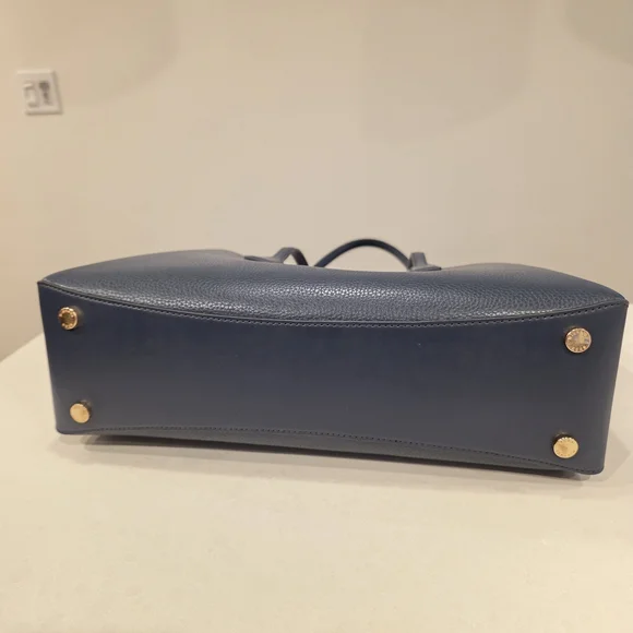 Michael Kors Navy Blue Tote Bag - Picture 4 of 7